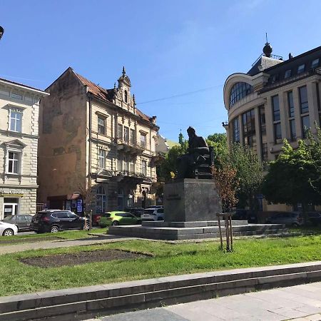 Apartments On Shevchenko Avenue إلفيف المظهر الخارجي الصورة