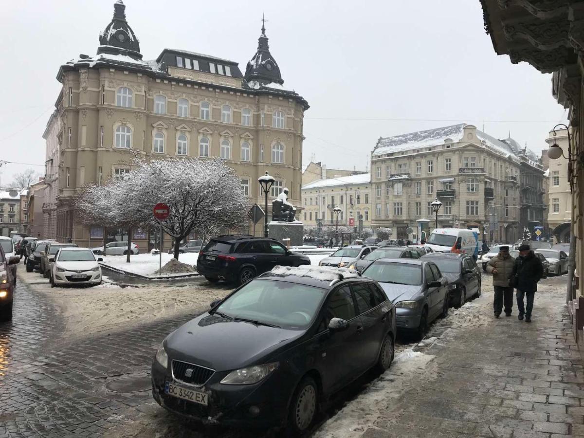 Apartments On Shevchenko Avenue إلفيف المظهر الخارجي الصورة